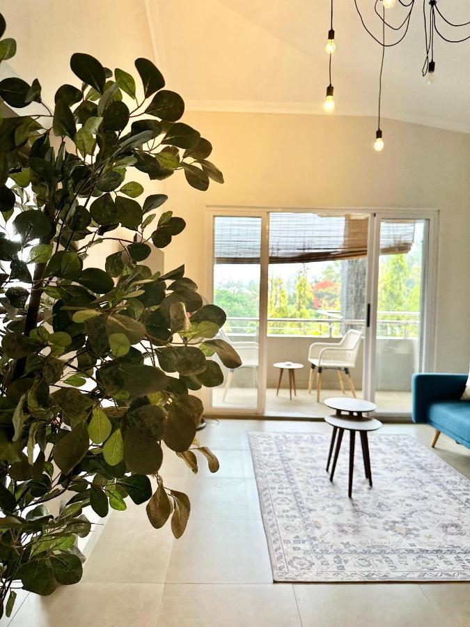 Pebble Bay Garden View F3 Apartment Гранд Байе Екстериор снимка