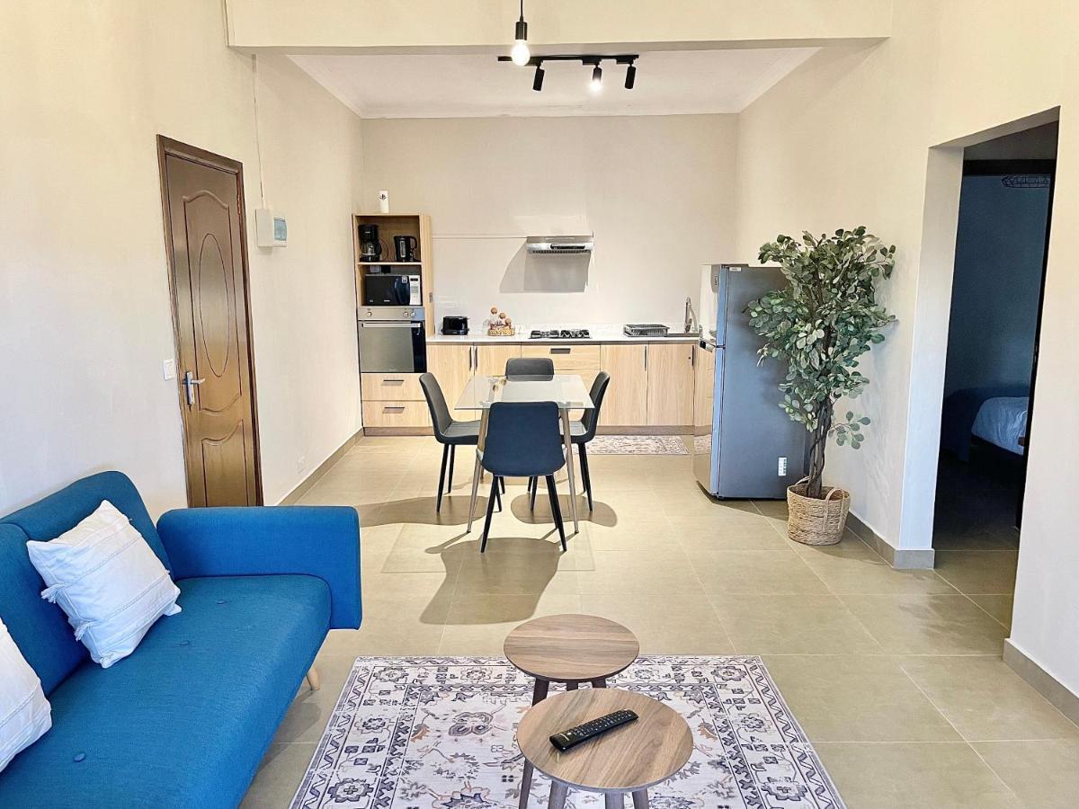 Pebble Bay Garden View F3 Apartment Гранд Байе Екстериор снимка